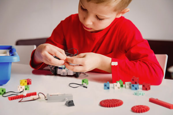 Activité enfant de programmation robot pour 6-9 ans à Strasbourg